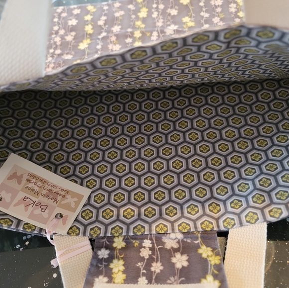 Gray and yellow laptop bag - Picture 2 of 2